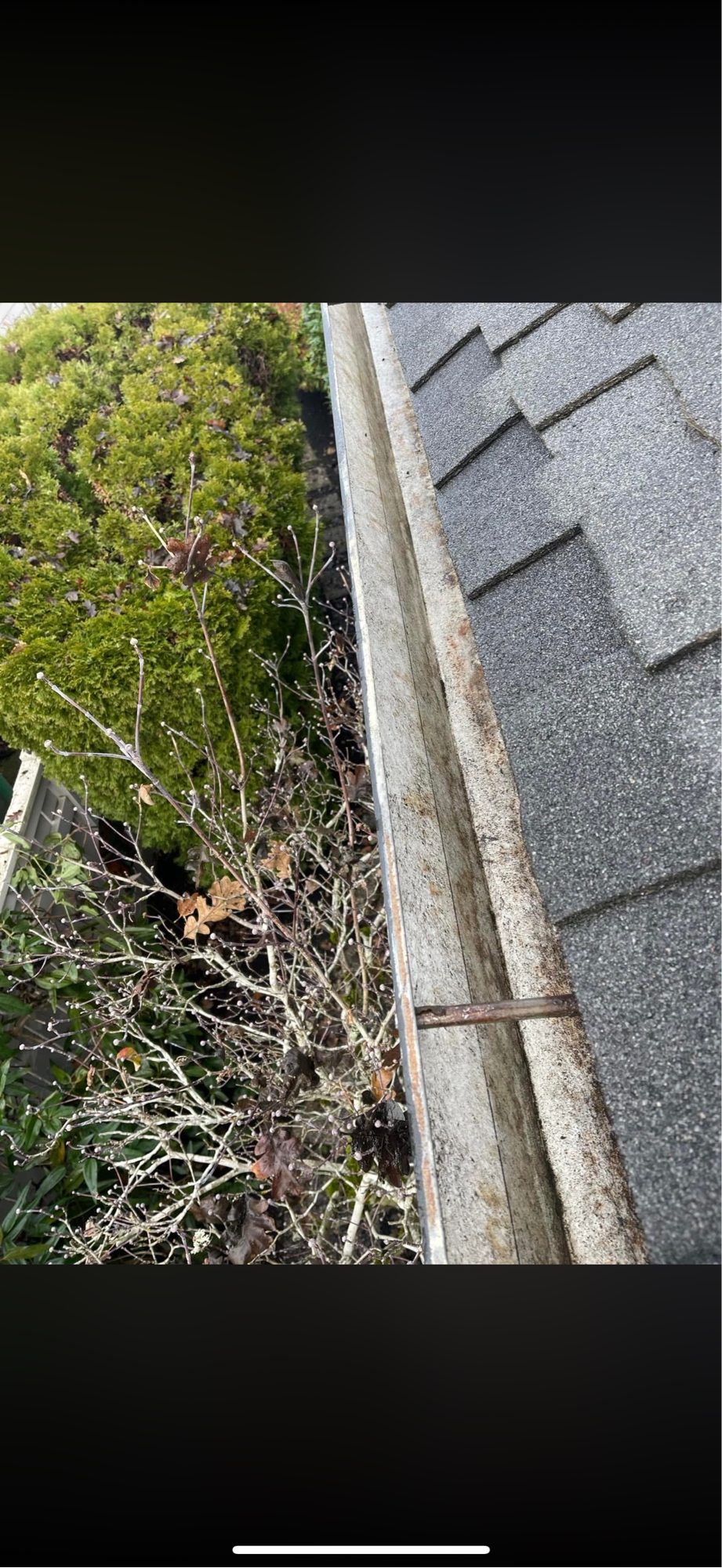 Clean gutters after gutter cleaning service